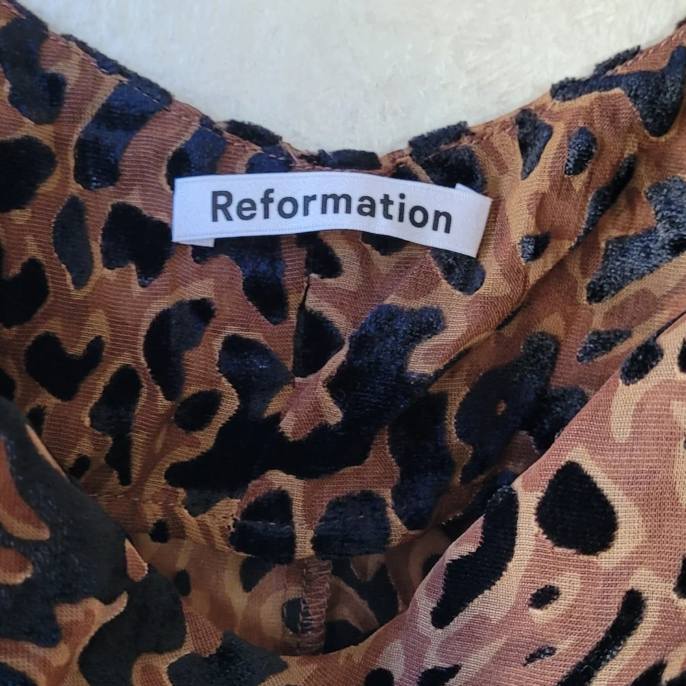 Reformation Leopard Print Cowl Neck Top - Picture 6 of 6
